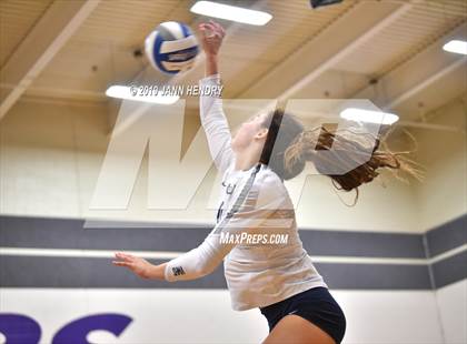 Thumbnail 3 in Vista Murrieta vs. Mercy (Durango Fall Classic) photogallery.
