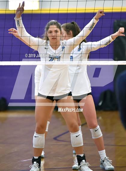 Thumbnail 1 in Vista Murrieta vs. Mercy (Durango Fall Classic) photogallery.