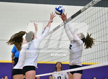 Thumbnail 1 in Vista Murrieta vs. Mercy (Durango Fall Classic) photogallery.