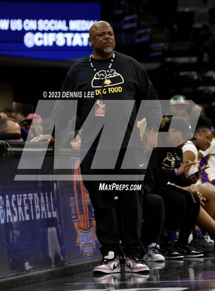 Thumbnail 1 in Santiago @ Oakland Tech (CIF State D1 Final) photogallery.