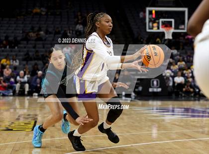 Thumbnail 3 in Santiago @ Oakland Tech (CIF State D1 Final) photogallery.