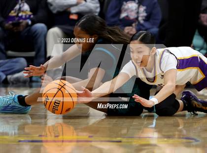 Thumbnail 1 in Santiago @ Oakland Tech (CIF State D1 Final) photogallery.
