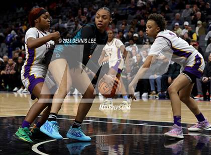 Thumbnail 3 in Santiago @ Oakland Tech (CIF State D1 Final) photogallery.