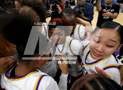 Thumbnail 1 in Santiago @ Oakland Tech (CIF State D1 Final) photogallery.