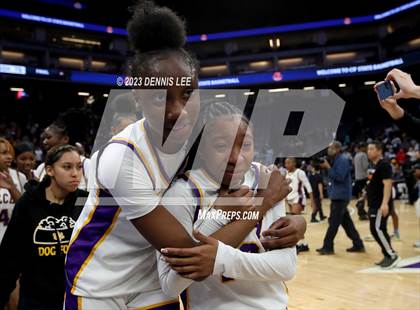 Thumbnail 3 in Santiago @ Oakland Tech (CIF State D1 Final) photogallery.