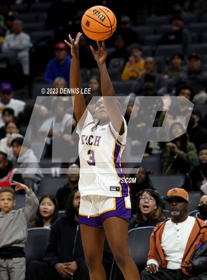 Thumbnail 3 in Santiago @ Oakland Tech (CIF State D1 Final) photogallery.