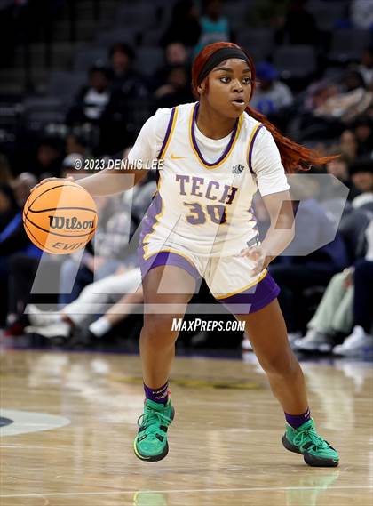 Thumbnail 1 in Santiago @ Oakland Tech (CIF State D1 Final) photogallery.