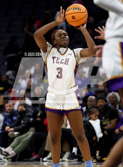 Thumbnail 2 in Santiago @ Oakland Tech (CIF State D1 Final) photogallery.