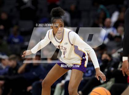 Thumbnail 2 in Santiago @ Oakland Tech (CIF State D1 Final) photogallery.