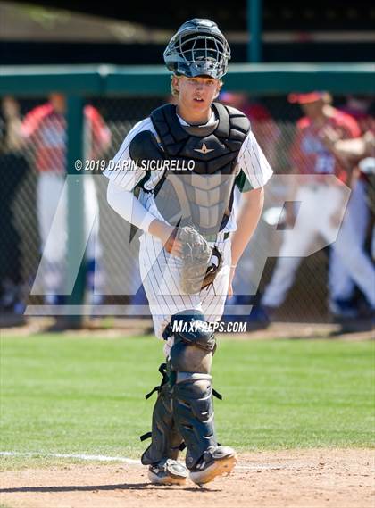 Thumbnail 2 in Vestavia Hills @ Basha (Coach Bob Invitational)  photogallery.