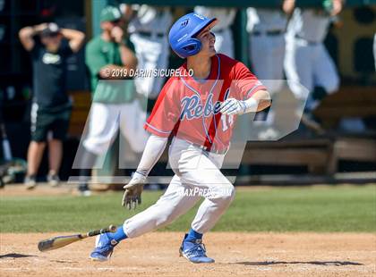 Thumbnail 1 in Vestavia Hills @ Basha (Coach Bob Invitational)  photogallery.