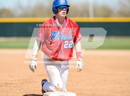 Thumbnail 1 in Vestavia Hills @ Basha (Coach Bob Invitational)  photogallery.