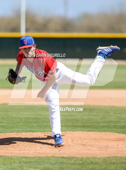 Thumbnail 2 in Vestavia Hills @ Basha (Coach Bob Invitational)  photogallery.