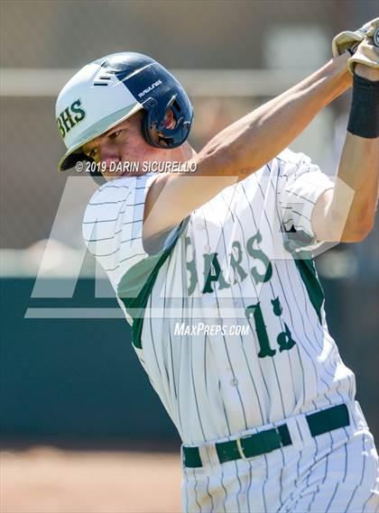 Thumbnail 2 in Vestavia Hills @ Basha (Coach Bob Invitational)  photogallery.
