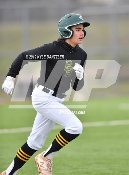 Thumbnail 3 in Westlake Academy vs Benbrook (Krum Invitational) photogallery.