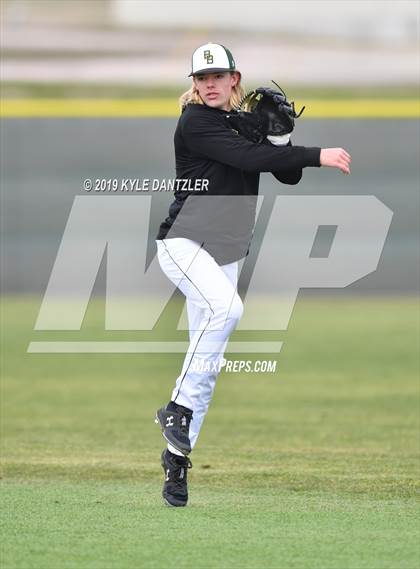Thumbnail 3 in Westlake Academy vs Benbrook (Krum Invitational) photogallery.