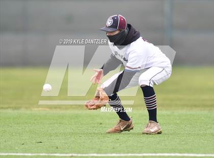 Thumbnail 2 in Westlake Academy vs Benbrook (Krum Invitational) photogallery.