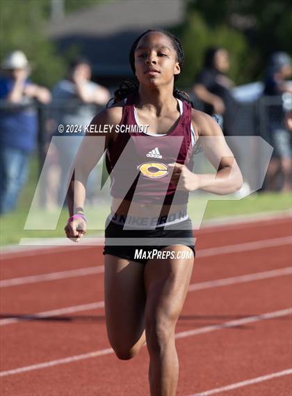 Thumbnail 2 in Weatherford Eagle Invitational (Track Events) photogallery.