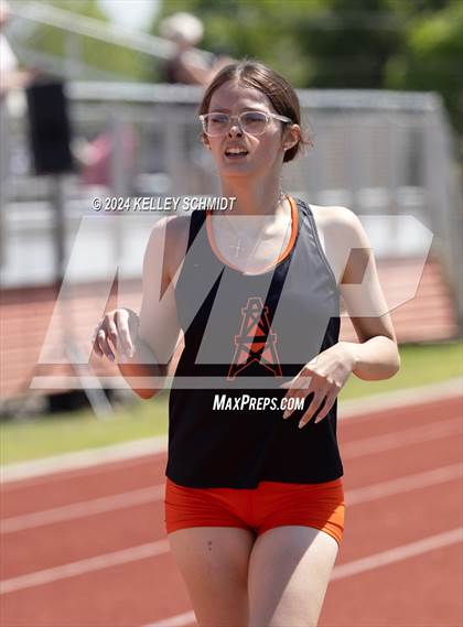 Thumbnail 1 in Weatherford Eagle Invitational (Track Events) photogallery.