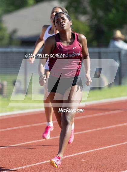 Thumbnail 3 in Weatherford Eagle Invitational (Track Events) photogallery.