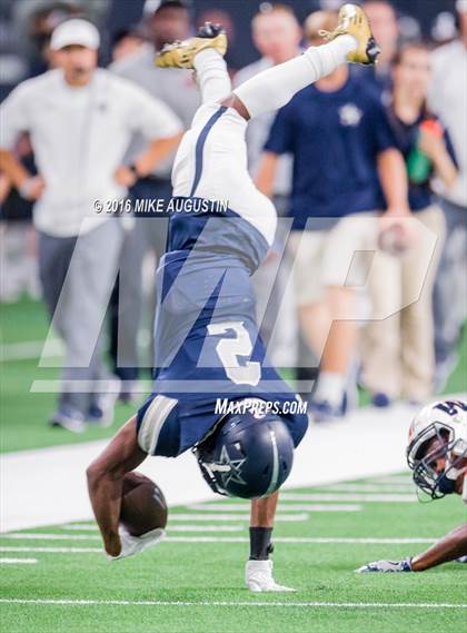 Thumbnail 3 in Wakeland @ Lone Star photogallery.