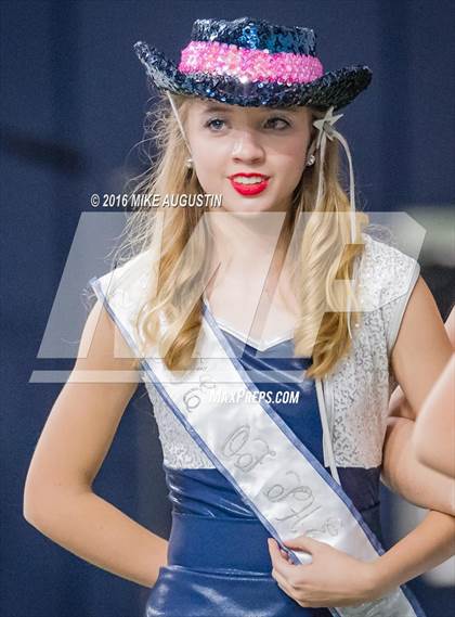 Thumbnail 1 in Wakeland @ Lone Star photogallery.
