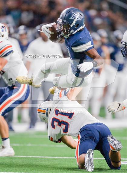 Thumbnail 2 in Wakeland @ Lone Star photogallery.
