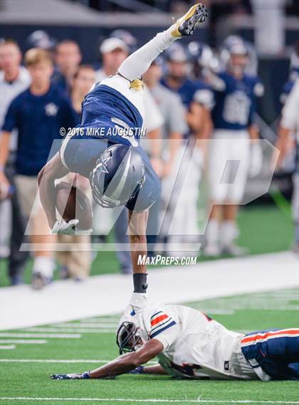 Thumbnail 1 in Wakeland @ Lone Star photogallery.