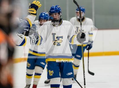 Thumbnail 3 in Lake Forest vs. Libertyville photogallery.