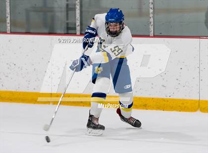 Thumbnail 2 in Lake Forest vs. Libertyville photogallery.