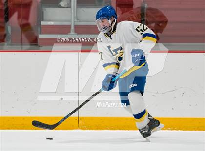 Thumbnail 2 in Lake Forest vs. Libertyville photogallery.