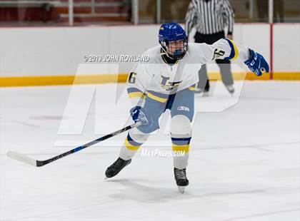 Thumbnail 1 in Lake Forest vs. Libertyville photogallery.
