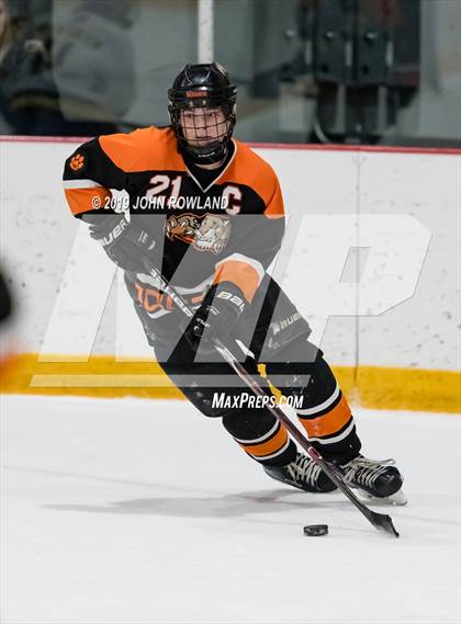 Thumbnail 1 in Lake Forest vs. Libertyville photogallery.