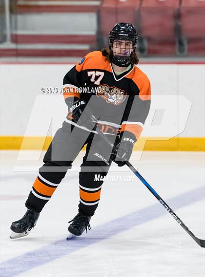 Thumbnail 2 in Lake Forest vs. Libertyville photogallery.