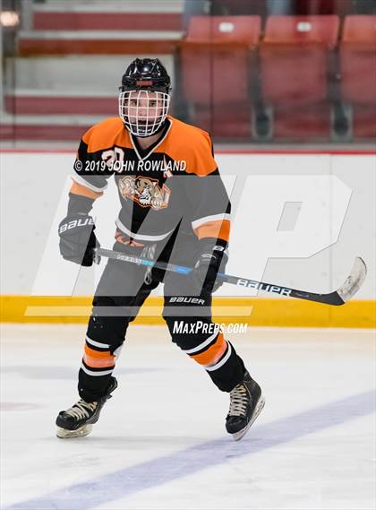 Thumbnail 3 in Lake Forest vs. Libertyville photogallery.
