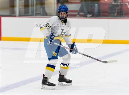 Thumbnail 3 in Lake Forest vs. Libertyville photogallery.