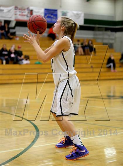 Thumbnail 1 in Woodcreek @ Granite Bay photogallery.