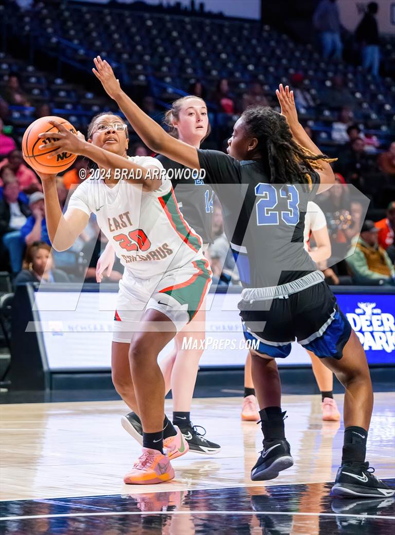 Photo 115 in the East Bladen vs East Columbus (NCHSAA 1A East Regional Final) Photo Gallery (247