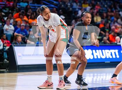 Thumbnail 2 in East Bladen vs East Columbus (NCHSAA 1A East Regional Final) photogallery.