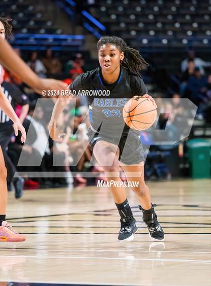 Thumbnail 3 in East Bladen vs East Columbus (NCHSAA 1A East Regional Final) photogallery.