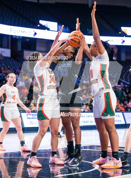Thumbnail 2 in East Bladen vs East Columbus (NCHSAA 1A East Regional Final) photogallery.