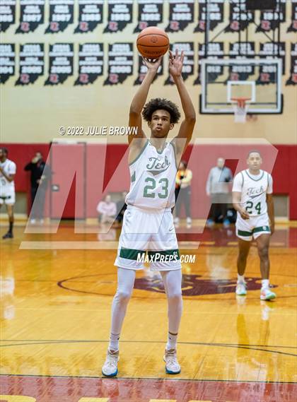 Thumbnail 1 in Lawrence Central vs. Indianapolis Arsenal Technical (IHSAA 4A Sectional Rd 2) photogallery.