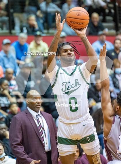 Thumbnail 2 in Lawrence Central vs. Indianapolis Arsenal Technical (IHSAA 4A Sectional Rd 2) photogallery.