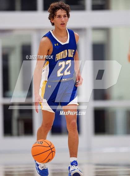 Thumbnail 1 in Fountain Valley @ Canyon photogallery.