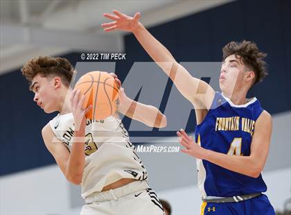 Thumbnail 2 in Fountain Valley @ Canyon photogallery.
