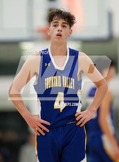 Thumbnail 1 in Fountain Valley @ Canyon photogallery.