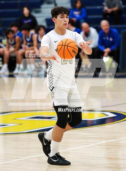 Thumbnail 1 in Fountain Valley @ Canyon photogallery.