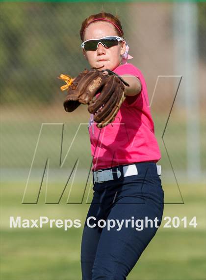 Thumbnail 3 in Coronado vs. Foothill photogallery.