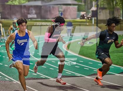 Thumbnail 1 in Cooper Dragon Invitational (100M) photogallery.