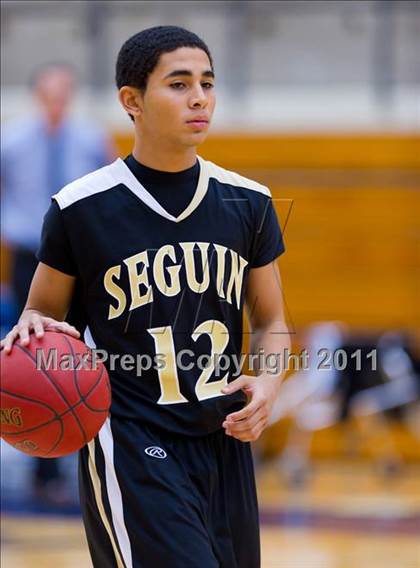 Thumbnail 2 in Seguin @ Clark photogallery.
